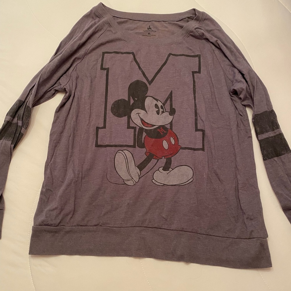 XL Disney long sleeve shirt.